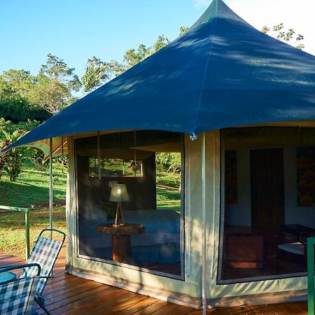 ウビタ Manoas Bed & Breakfast エクステリア 写真