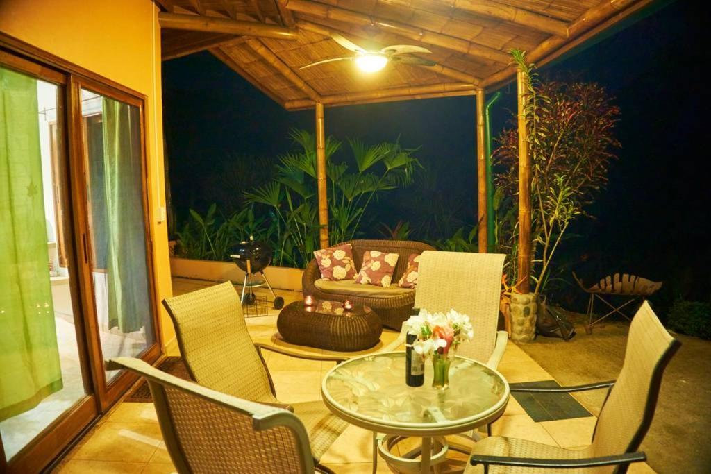 ウビタ Manoas Bed & Breakfast エクステリア 写真